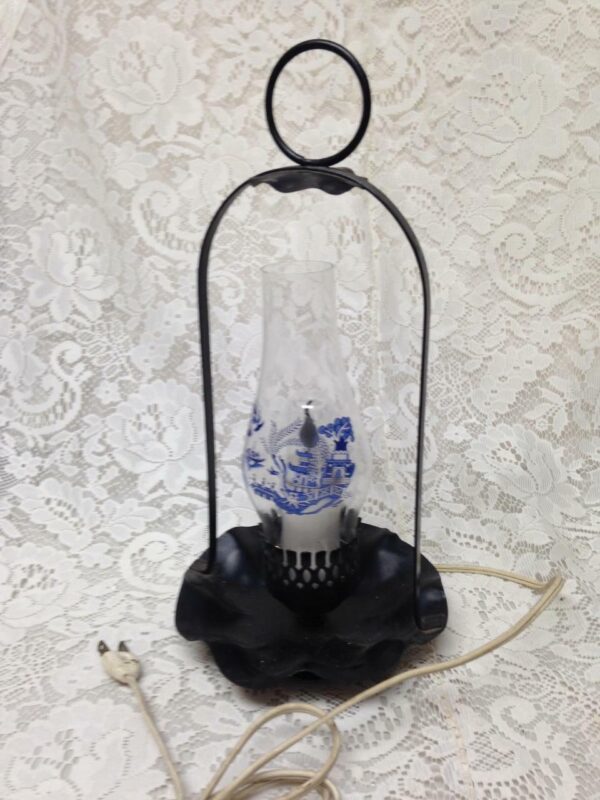 Vintage, Blue Willow Glass-Metal Flickering Candle Electric Lamp 13.5Tx6.5inW