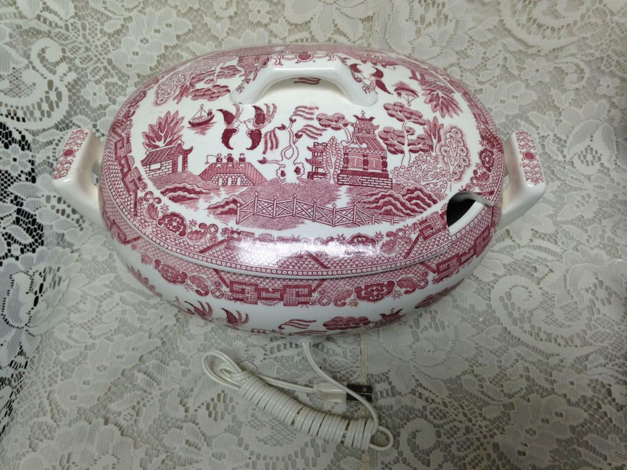 Vintage, Japan, Red Willow 2pc 12in x 9in x 8in Soup Tureen with Electric Cord