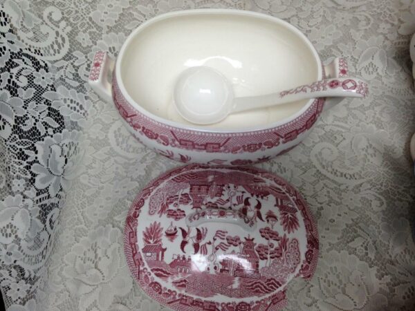 Vintage, Japan, Red Willow 2pc 12in x 9in x 8in Soup Tureen with Electric Cord