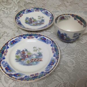 Vintage, England, Parrot Patern,Gaudy Blue Willow Trio Cup, Saucer n Breadplate