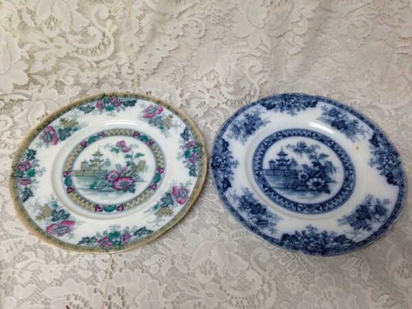 Antique, Yeddo, Royal Staffordshire Variant Gaudy Blue Willow 10in Dinner Plate