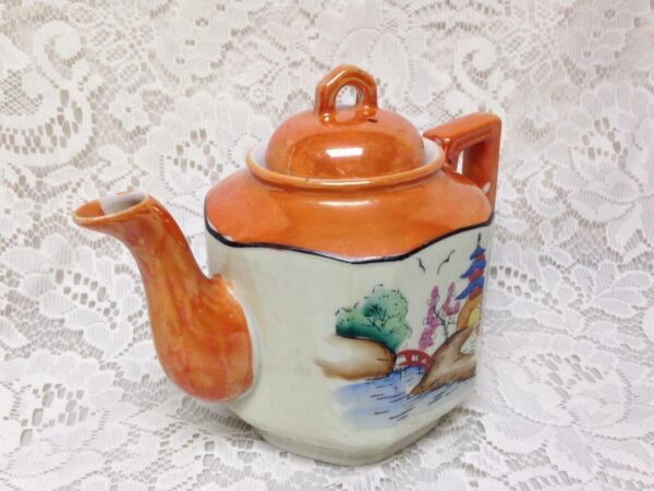 Vintage, Rare, Made in Japan, Gaudy Blue Willow Teapot 6in T x 8in Wx 5in D