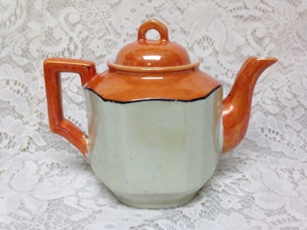 Vintage, Rare, Made in Japan, Gaudy Blue Willow Teapot 6in T x 8in Wx 5in D