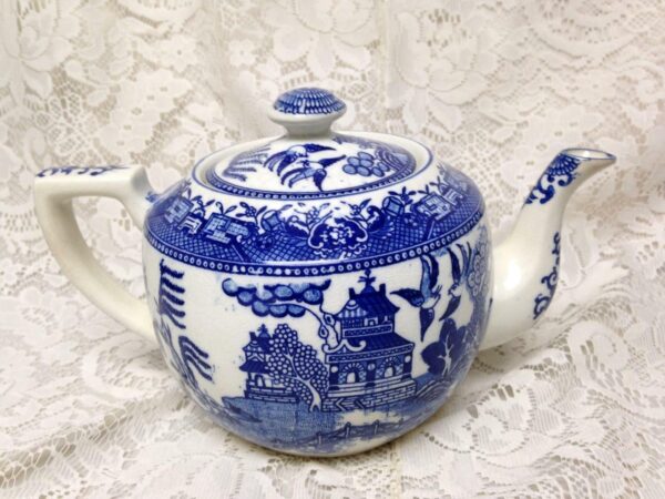 Vintage, Rare, Made in Japan, Moriyama Teapot (As is)