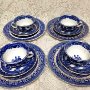 Vintage, Rare, Buffalo Pottery, 12-pc Blue Willow Snack - Dinner Set for 4