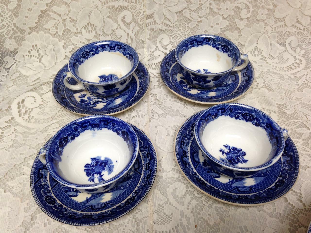 Vintage, Rare, Buffalo Pottery, 12-pc Blue Willow Snack – Dinner Set for 4