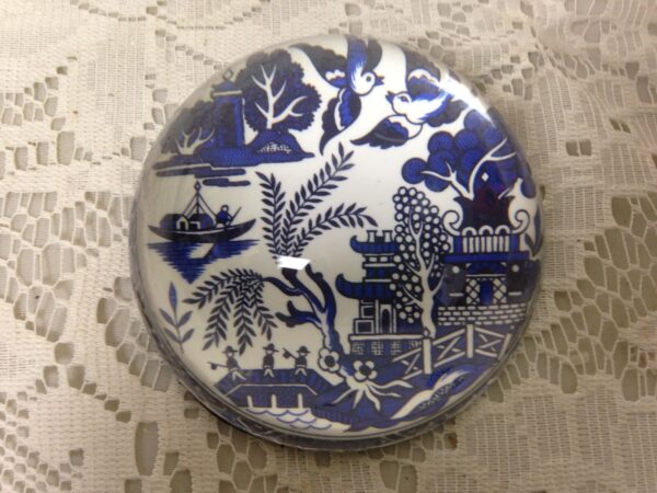 Beautiful, Rare, 3-inch Blue Willow Paper Weight