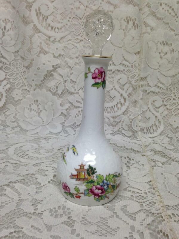 Vintage, Crown Staffordshire, Polychrome Gaudy Blue Willow Scent Bottle 7.5in T