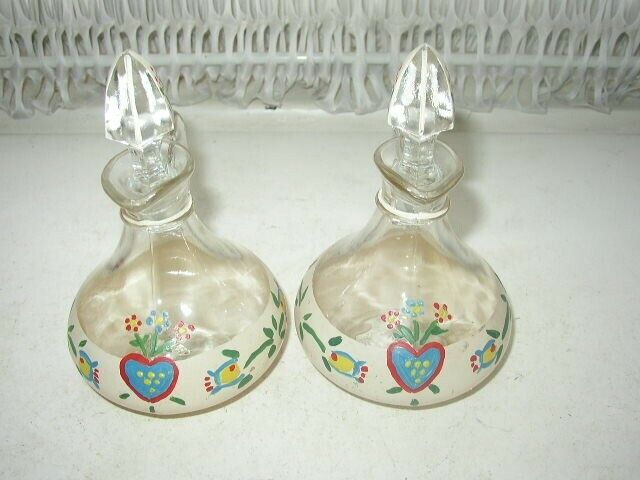 Vintage, Handpainted Anchor Hocking Cruet Set