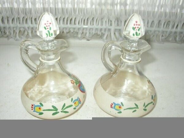 Vintage, Handpainted Anchor Hocking Cruet Set