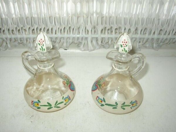Vintage, Handpainted Anchor Hocking Cruet Set