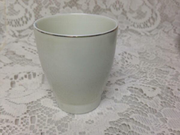 Vintage, Gaudy Blue Willow Tumbler 3in H x 2.5in W