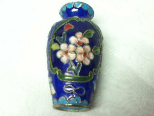 Vintage, Beautiful, 3.5in H x 2in D,Blue Floral Cloissone’ Style Vase with Stand