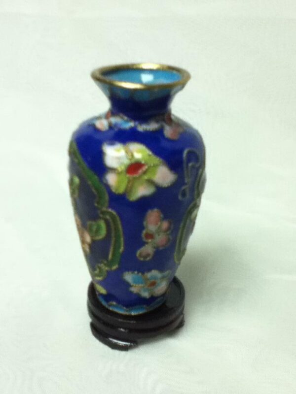 Vintage, Beautiful, 3.5in H x 2in D,Blue Floral Cloissone’ Style Vase with Stand