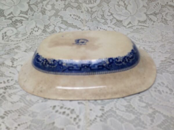 Vintage Buffalo Pottery Blue Willow Sauce Bowl (No Lid) 9in x 7in x 2in