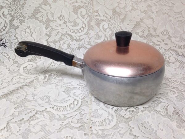 Vintage, Wearever, Aluminum-Copper Covered Saucepan 1.5 Qts., 12.5 in x 5in H