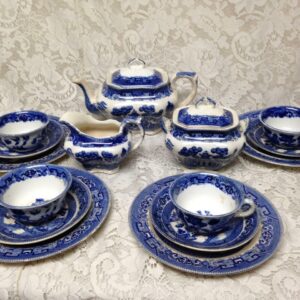 Vintage, Rare, Buffalo Pottery, 17-pc Blue Willow Tea - Dinner Set for 4