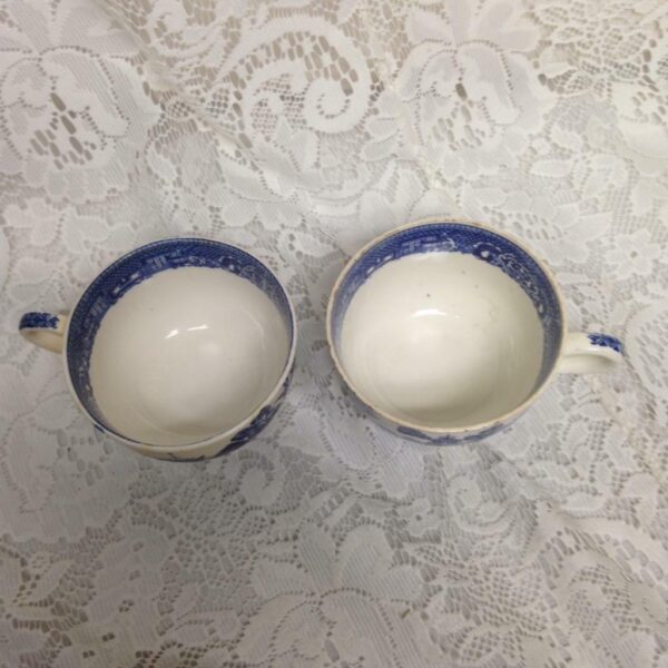 Vintage, Blue Willow, 2pc Cups 2.5in x 5in