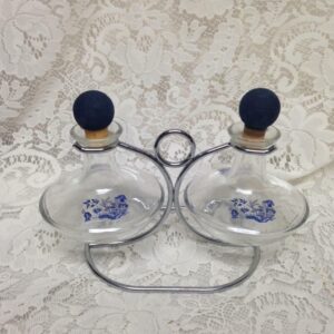 Vintage, 3-pc Blue Willow Oil and Vinegar Cruet Set