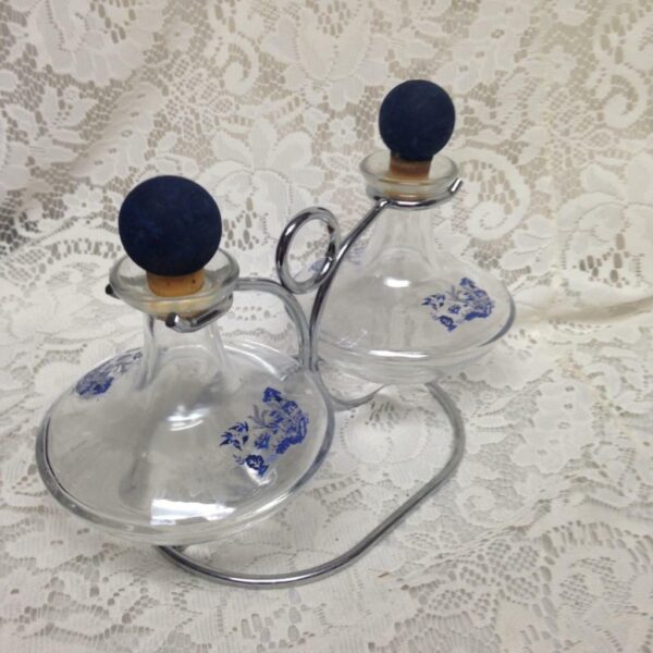 Vintage, 3-pc Blue Willow Oil and Vinegar Cruet Set