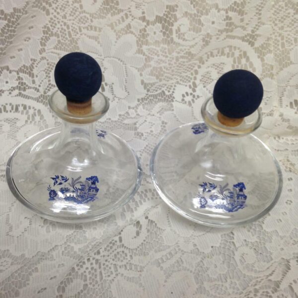Vintage, 3-pc Blue Willow Oil and Vinegar Cruet Set