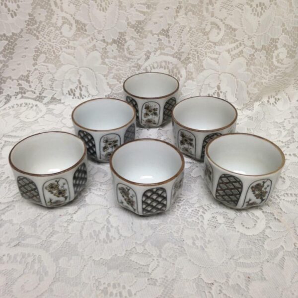 Vintage, Japan, 6pc Handless Tea Cups 2.5in x 3in D