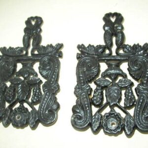 Vintage Pair of Cast Iron Hot Pot- Trivet