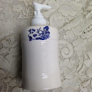 Blue Willow White Soap Dispenser (C) 7in x 3.5in