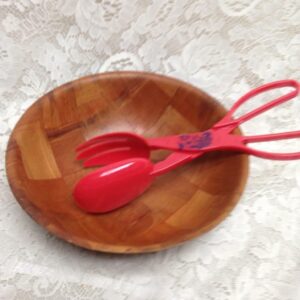 Vintage Round Inlaid Wood Salad-Pasta Bowl w/ Red-Blue Willow Salad-Pasta Tong