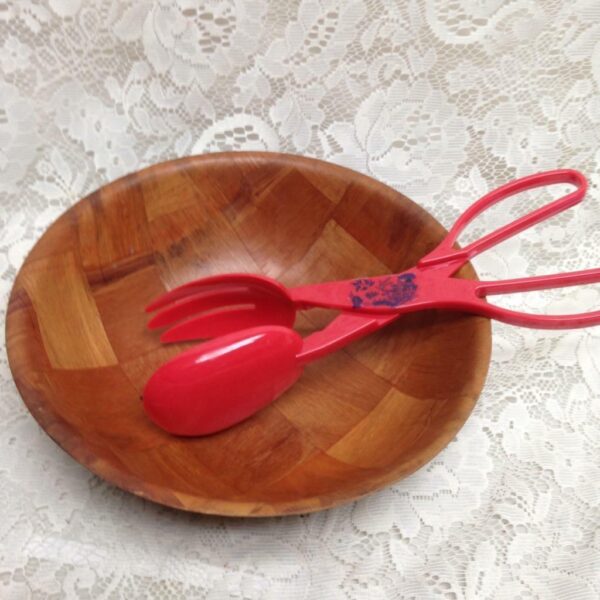 Vintage Round Inlaid Wood Salad-Pasta Bowl w/ Red-Blue Willow Salad-Pasta Tong