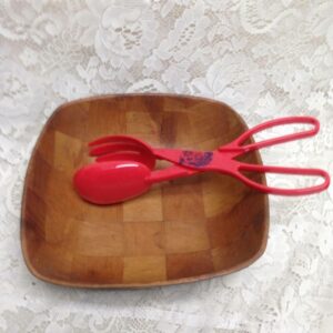 Vintage, 2pc Square Inlaid Wood Salad-Pasta Bowl with Red-Blue Willow Salad Tong