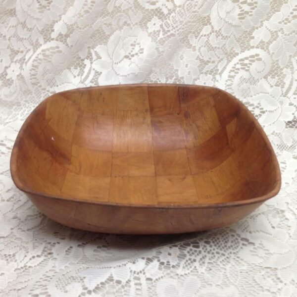 Vintage, 2pc Square Inlaid Wood Salad-Pasta Bowl with Red-Blue Willow Salad Tong