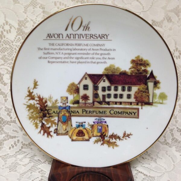 Vintage, Avon Perfume Co., 10th Anniversary Commemorative Plate 8.5in D