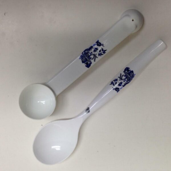 2pc Blue Willow Plastic Scoop and Ladle Set 8.5in and 10in