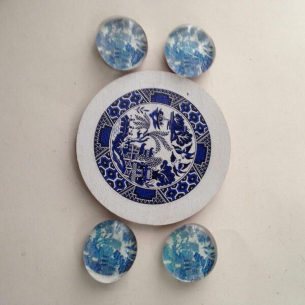 5pc Blue Willow Glass-Board Refrigerator Magnets 1.5in D