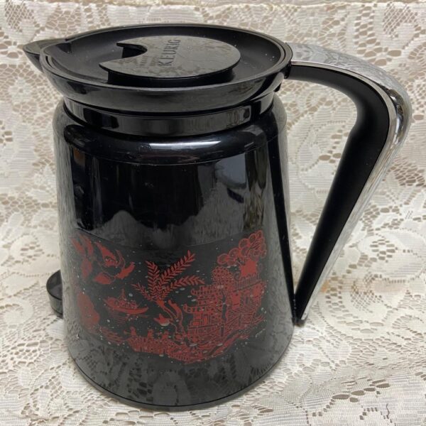 Kuerig Black -Red Willow Teapot 7.5in H x 8in L x 6.5in D