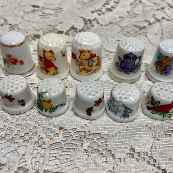 Vintage, 10pc Thimbles in Wooden Rack 8in x 3in x 1.5in