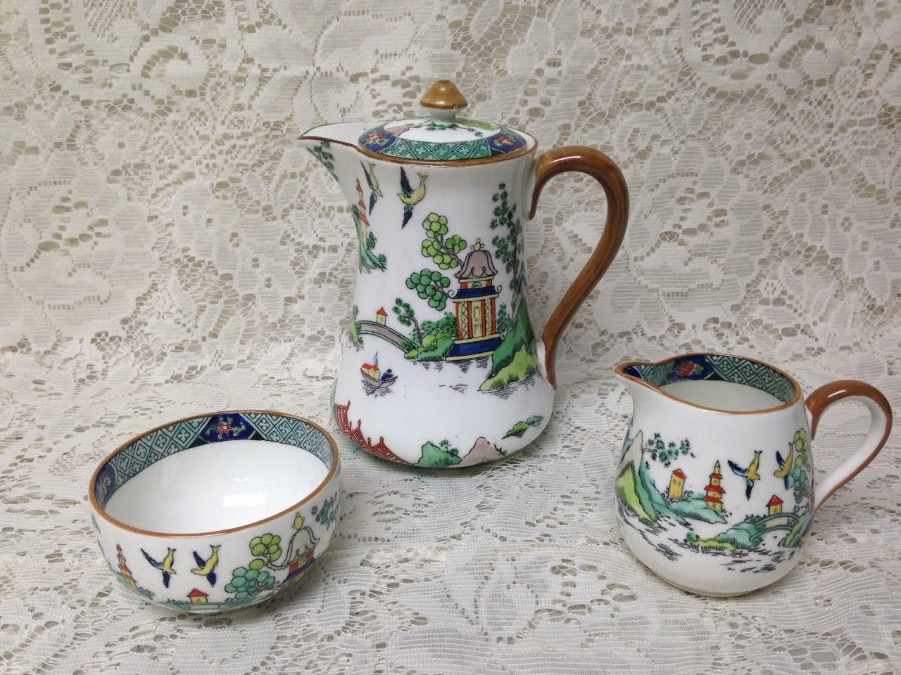 Vintage, Crown Staffordshire, Polychrome, Gaudy Blue Willow 8pc Teas Set for 2