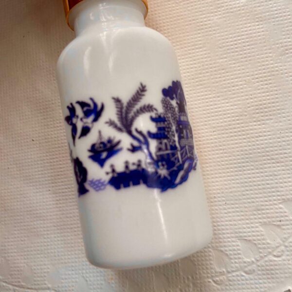 Two Sided, Blue-Red Willow, Milk Glass 20ml Scent Bottle 4in x 1.25in