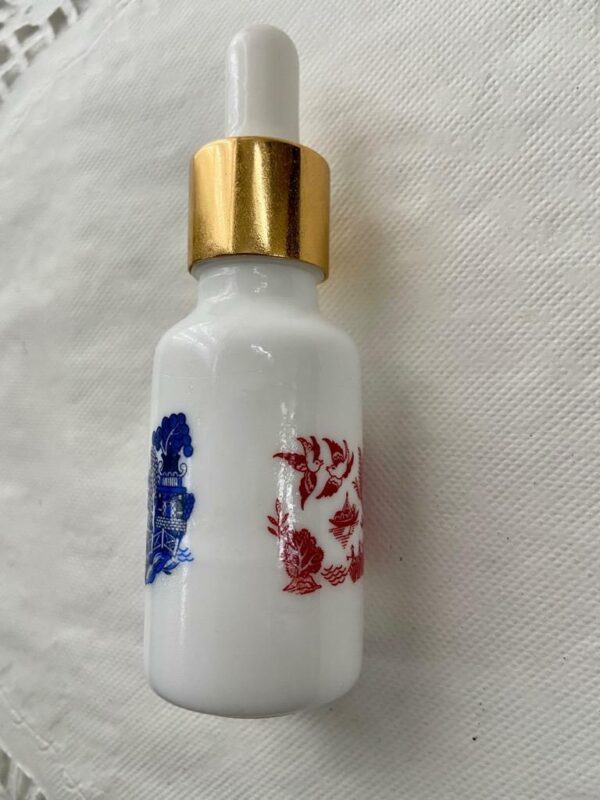 Two Sided, Blue-Red Willow, Milk Glass 20ml Scent Bottle 4in x 1.25in