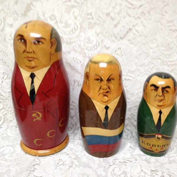 Handpainted High End Set of 10pc Nesting Dolls-Russia’s Political Figures 13.5in