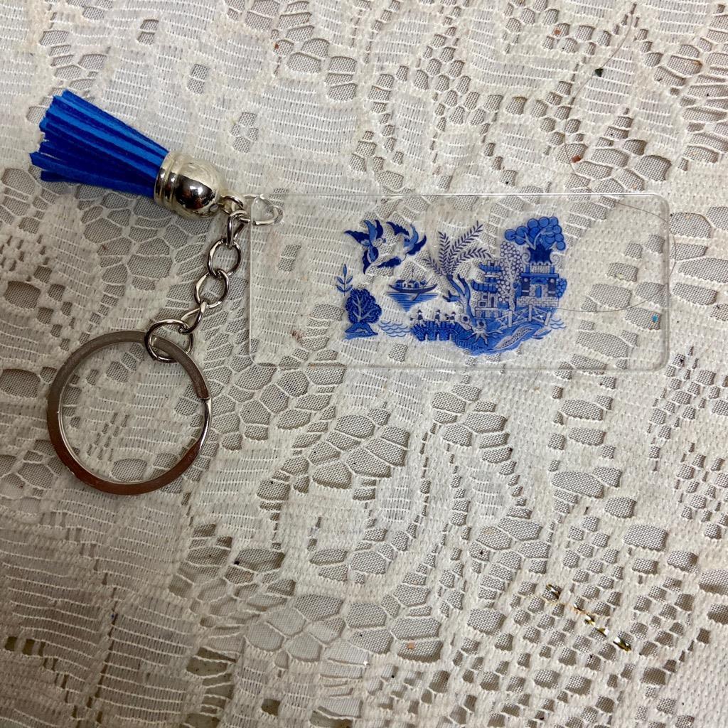 Blue Willow Key Chain with Blue Leather Tassel 3.5in