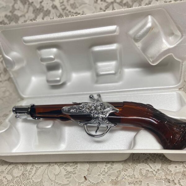 1970s Avon 1760 Dueling Pistol Deep Woods After Shave Decanter 4fl oz (NIB)