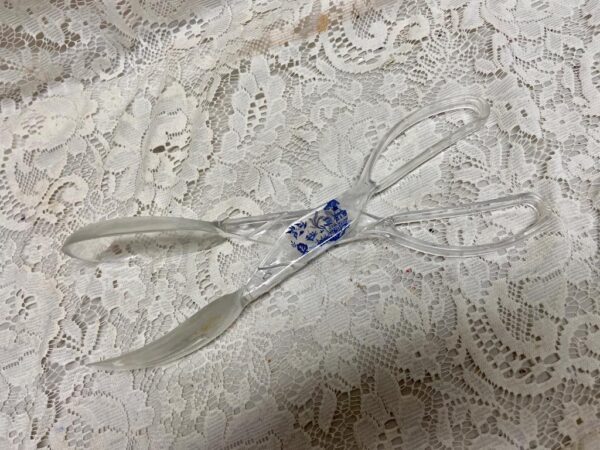 Blue Willow, 12in Salad-Pasta Plastic Tong