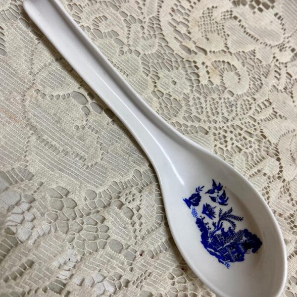 Blue Willow Melamine Soup Spoon 8in x 2in