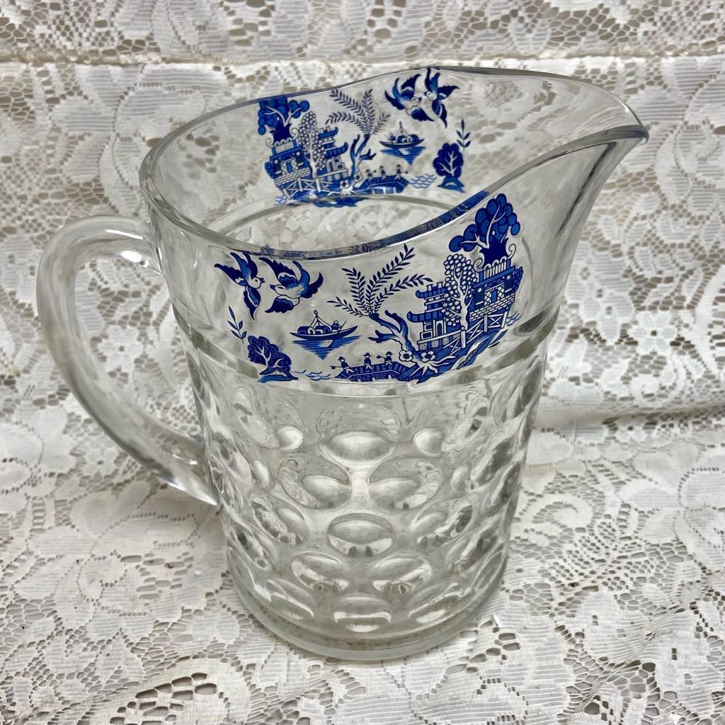 Vintage, Heavy Coin Dot Glass Blue Willow Pitcher