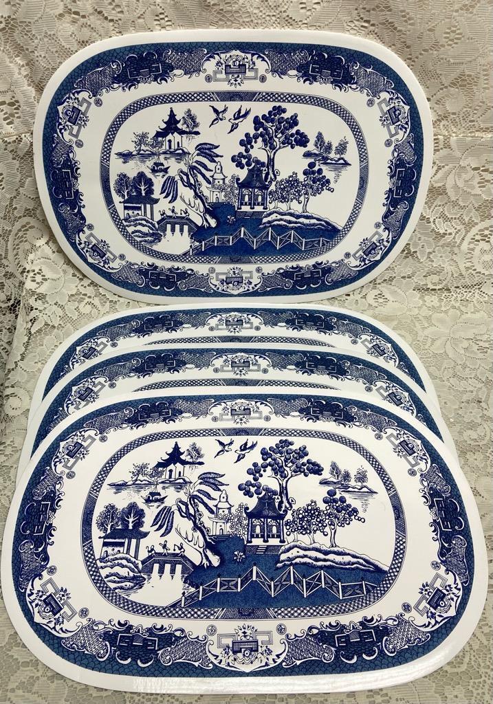 Vintage, 12pc Blue Willow Placemat, Coaster and Napkin Ring Set