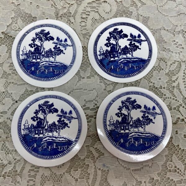 Vintage, 12pc Blue Willow Placemat, Coaster and Napkin Ring Set