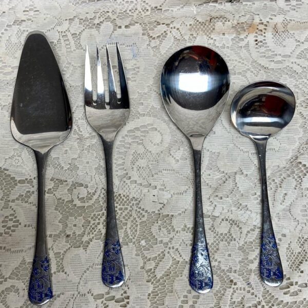 Vintage, 4-pc Oxford Hall, Korea, Blue Willow Hostess Set