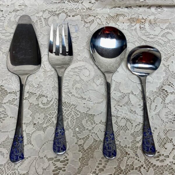 Vintage, 4-pc Oxford Hall, Korea, Blue Willow Hostess Set